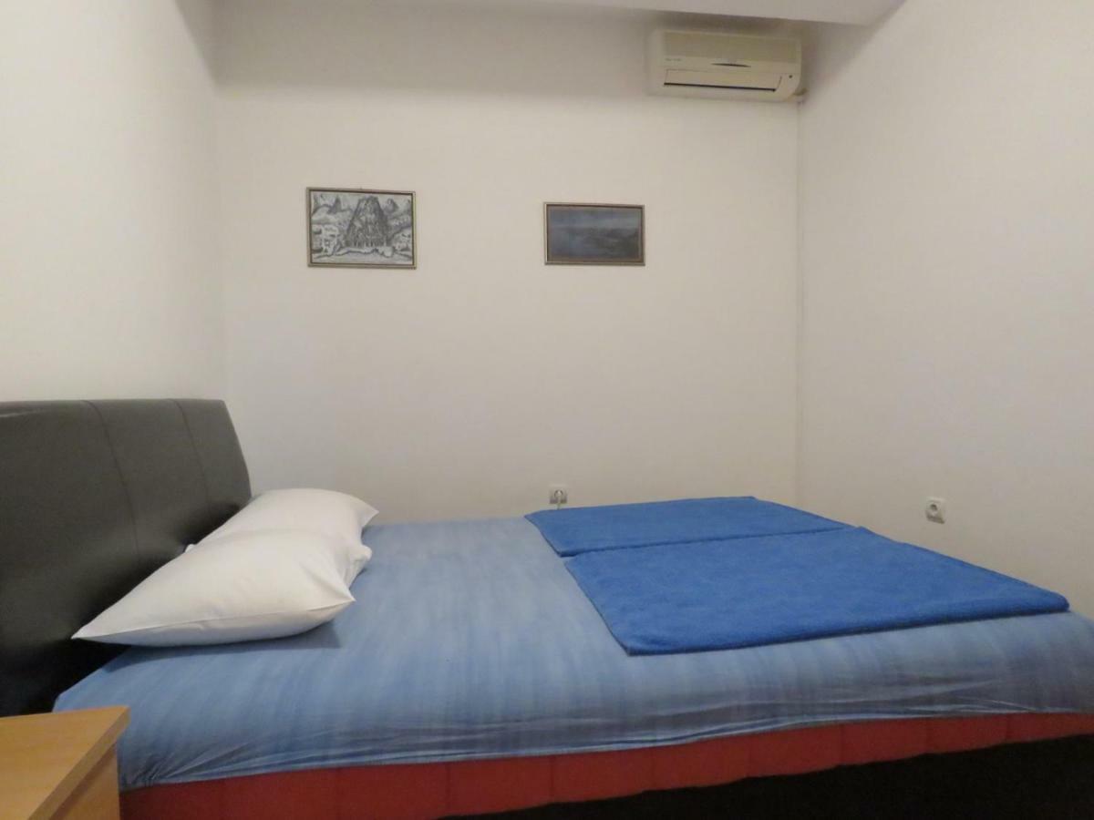 Apartmani Jasmina Kotor Buitenkant foto